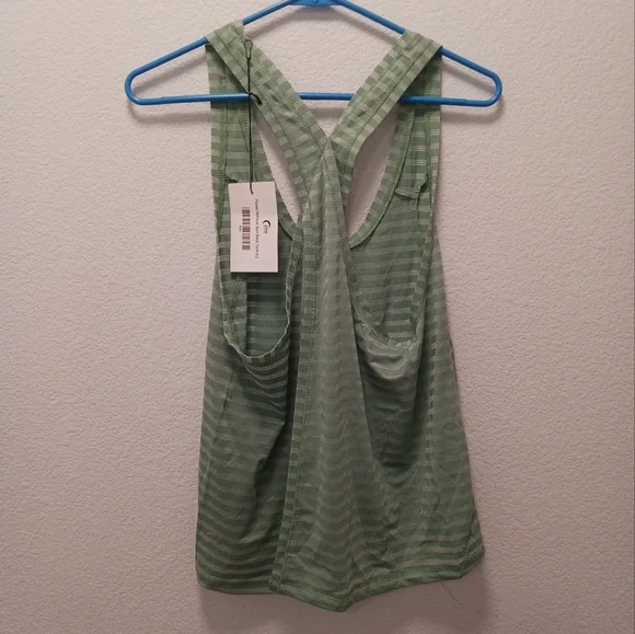 Zyia Active Forest Nimbus Split Back Tank Large Womans - Picture 4 of 5